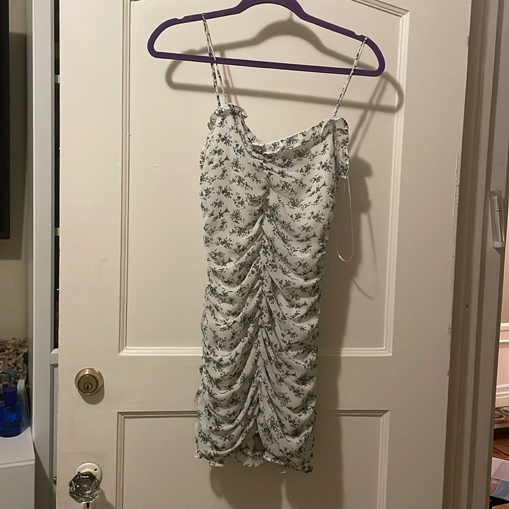 Cute floral dress white & purple